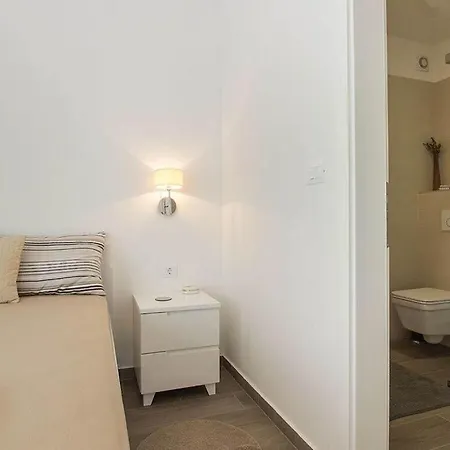 Marena With Private Pool, 1 Km Beach Villa