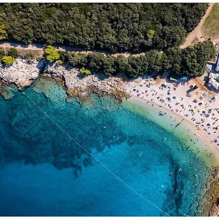 Marena With Private Pool, 1 Km Beach *